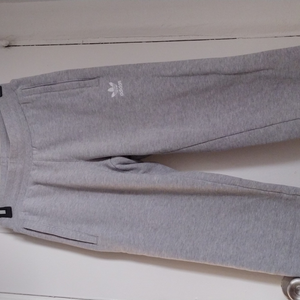 Adidas grey sweatpants S